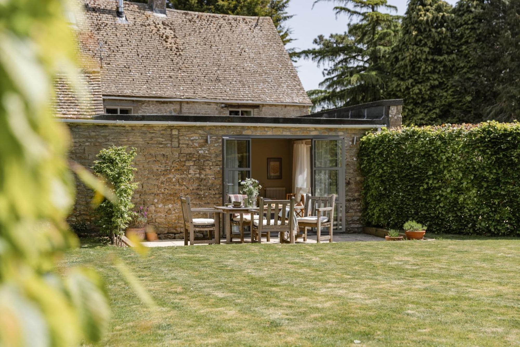 Apartment A Luxury Retreat In The Cotswolds Cheltenham
